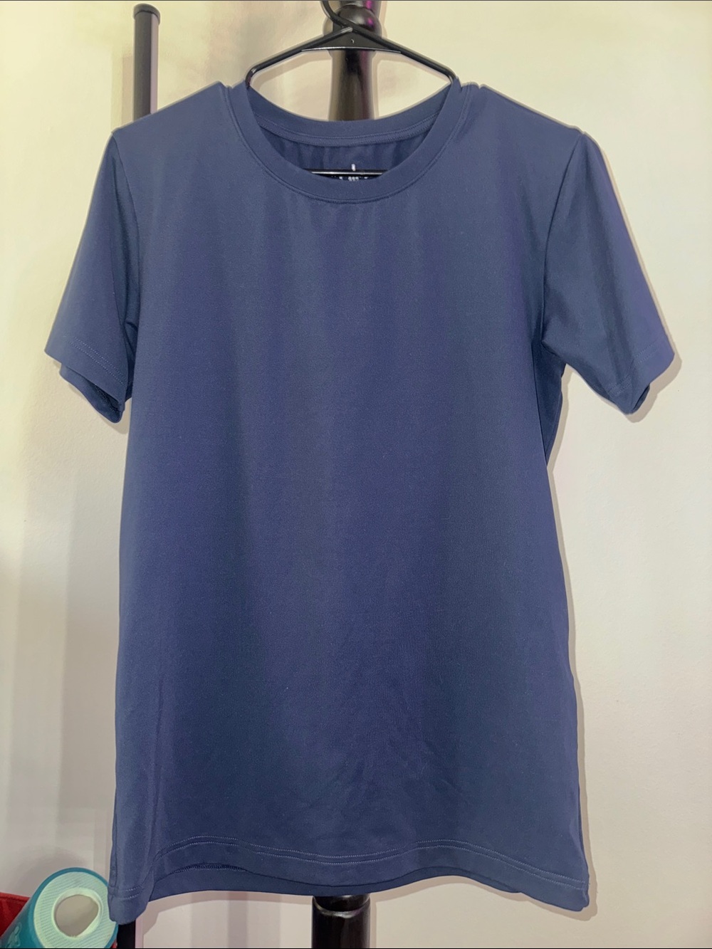 ALO Yoga Men's Navy Short Sleeve Crew Tee 32.T